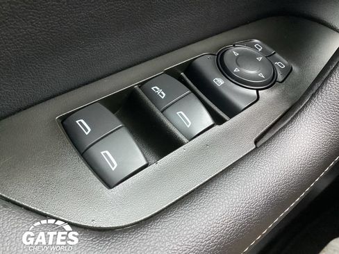 Used 2025 Chevrolet Blazer LT AWD/4WD image 20