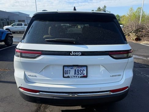 Certified 2024 Jeep Grand Cherokee Limited AWD/4WD image 6