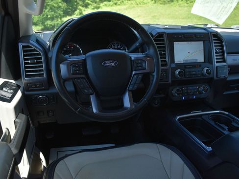 Certified 2021 Ford F250 Limited AWD/4WD image 19
