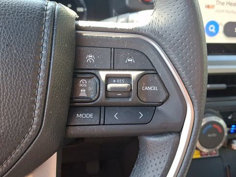 Used 2026 Toyota 4Runner TRD Off-Road Premium AWD/4WD image 21