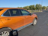 Used 2018 Chevrolet Equinox LT image 2