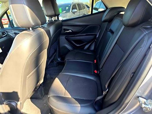 Used 2020 Buick Encore Preferred image 10