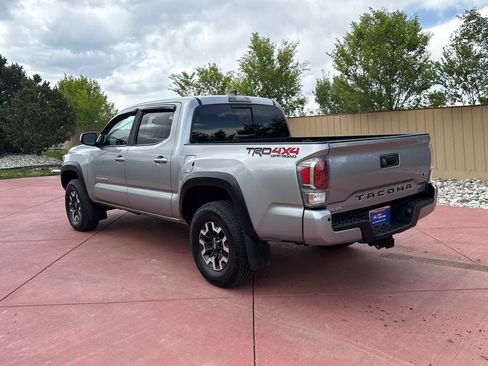 Used 2021 Toyota Tacoma TRD Off-Road w/ Technology Package AWD/4WD image 5