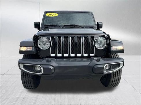 Certified 2018 Jeep Wrangler Unlimited Sahara AWD/4WD image 2