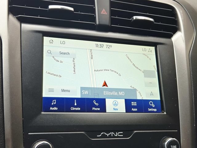 Used 2020 Ford Fusion SE FWD image 24
