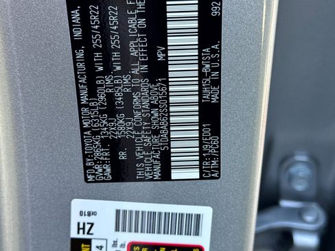 New 2025 Lexus TX 500h AWD image 19