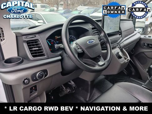 Used 2023 Ford E-Transit Base image 19