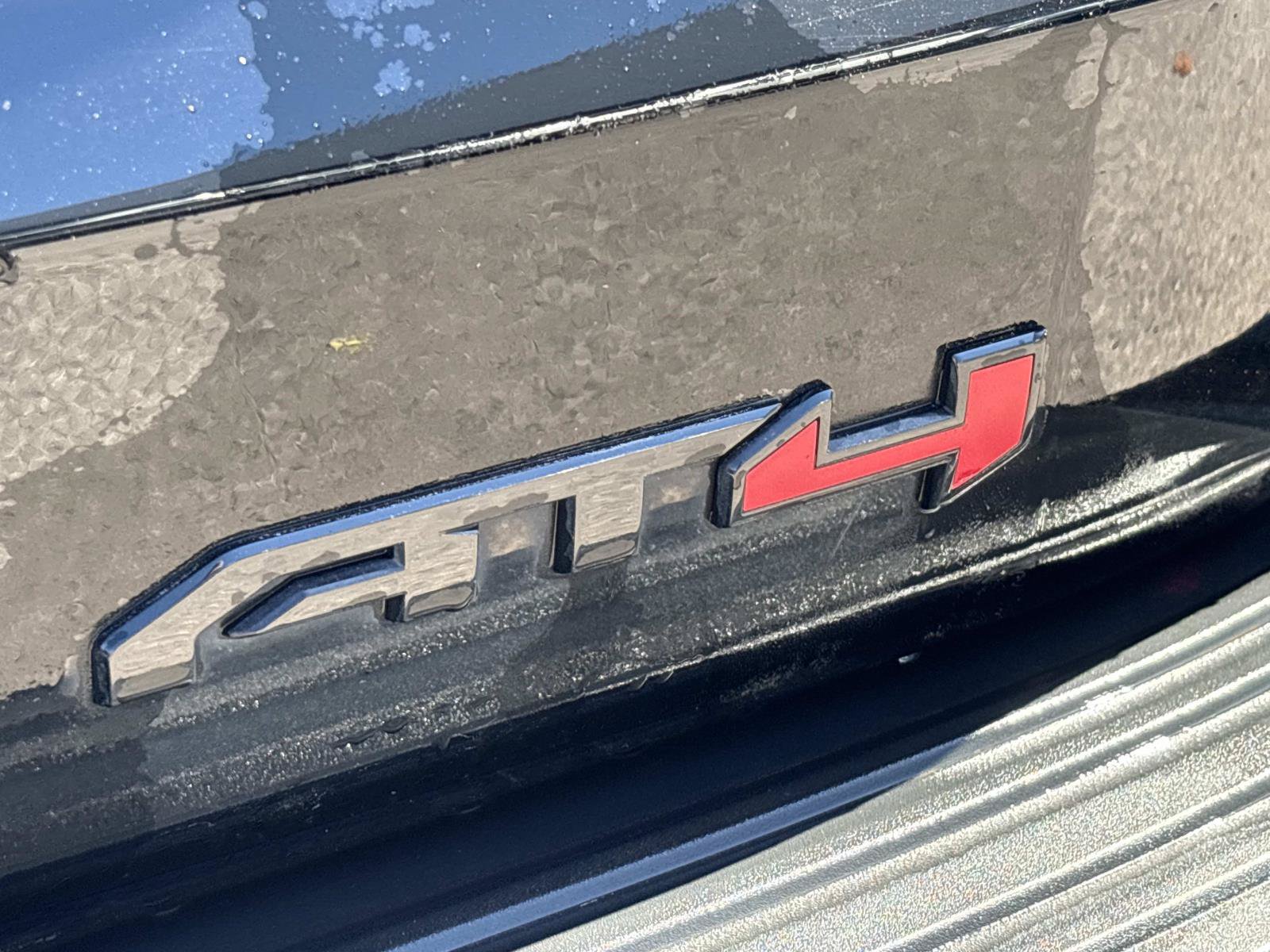Used 2023 GMC Yukon AT4 w/ Technology Package AWD/4WD image 30