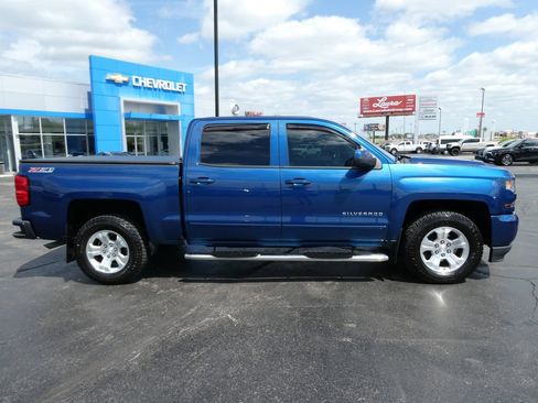 Used 2017 Chevrolet Silverado 1500 LT w/ All Star Edition image 4
