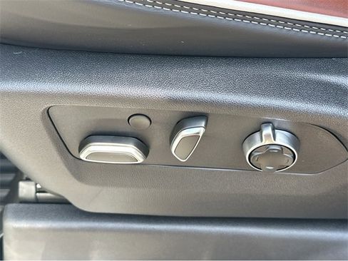 New 2025 GMC Sierra 2500 Denali Ultimate image 36