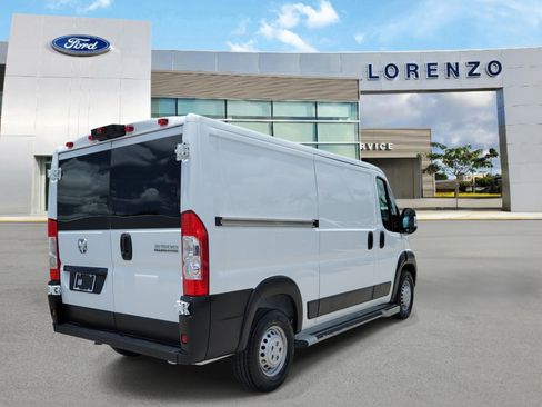 Used 2025 RAM ProMaster 2500 w/ U-Haul Equipment Group FWD image 5