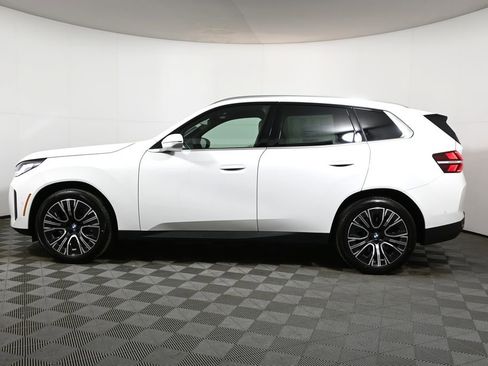 New 2026 BMW X3 xDrive30 w/ Convenience Package image 2