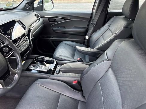Certified 2023 Honda Passport Elite image 21