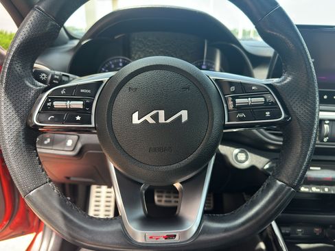 Used 2022 Kia Forte GT-Line w/ GT-Line Premium Package FWD image 13