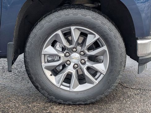 Used 2022 Chevrolet Silverado 1500 LT image 15