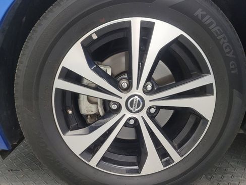 Used 2022 Nissan Sentra SV FWD image 31