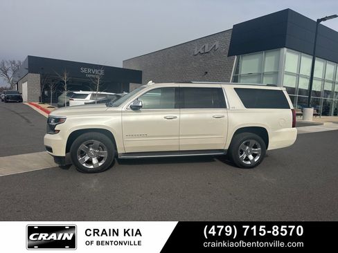 Used 2015 Chevrolet Suburban LTZ image 51
