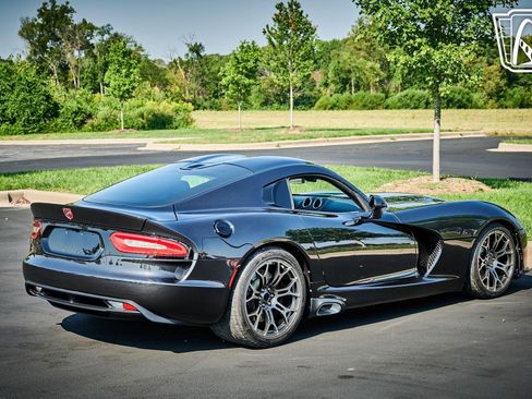 Used 2013 SRT Viper GTS w/ GTS Laguna Interior Pkg image 14