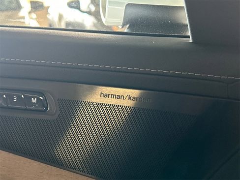 New 2026 Volvo XC90 B6 Plus w/ Protection Package Premier image 20