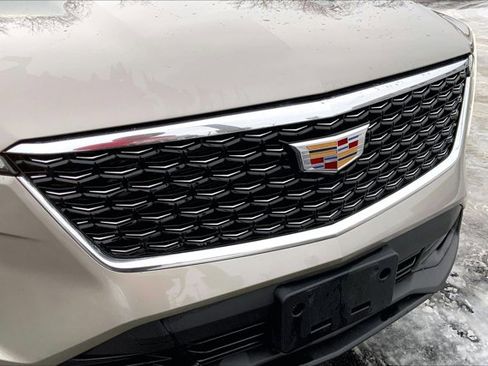 Used 2024 Cadillac XT4 Luxury w/ Cold Weather Package image 30