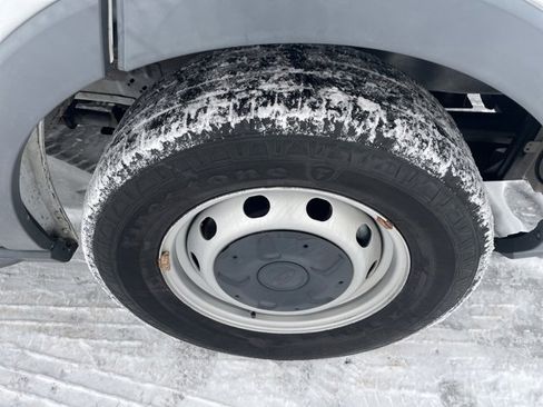 Used 2016 Ford Transit 150 XL image 12