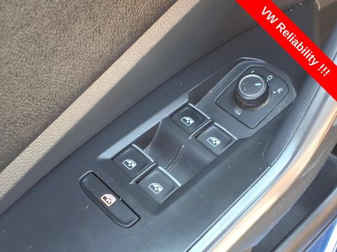 Used 2023 Volkswagen Jetta Sport FWD image 27