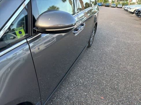 Used 2014 Honda Odyssey Touring Elite image 15