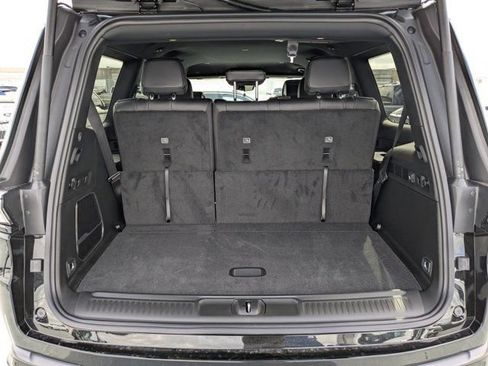 New 2026 Jeep Grand Wagoneer 2WD w/ 8-Passenger Seating Package image 13