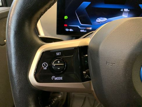 Used 2023 BMW iX xDrive50 w/ Premium Package AWD/4WD image 26