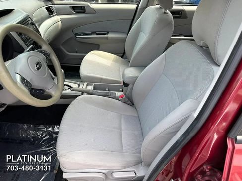 Used 2013 Subaru Forester 2.5X w/ Popular Pkg 1 AWD/4WD image 11