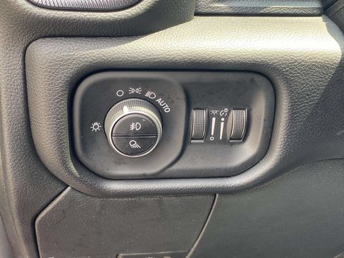 Used 2026 RAM 2500 Rebel AWD/4WD image 18