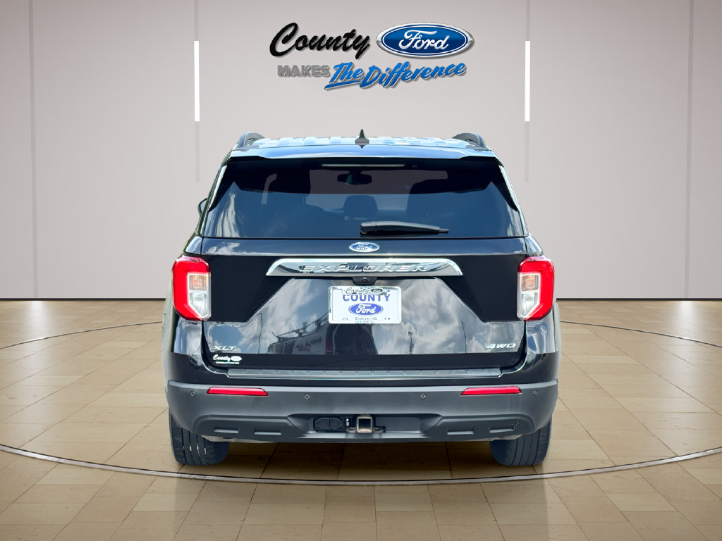 Used 2022 Ford Explorer XLT w/ Class IV Trailer Tow Package AWD/4WD image 6