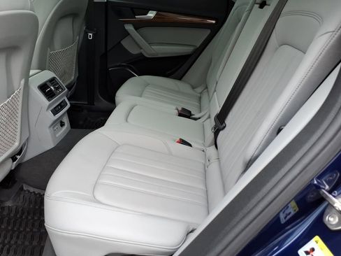 Used 2024 Audi Q5 2.0T Premium AWD/4WD image 15