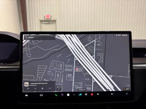 Used 2023 Tesla Model X image 37