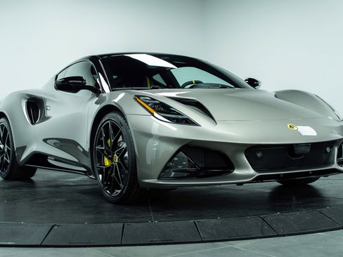 New 2026 Lotus Emira SE image 36