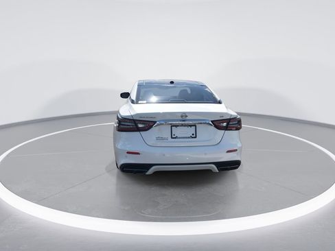 Used 2019 Nissan Maxima 3.5 SL w/ Floor Mat Group FWD image 7