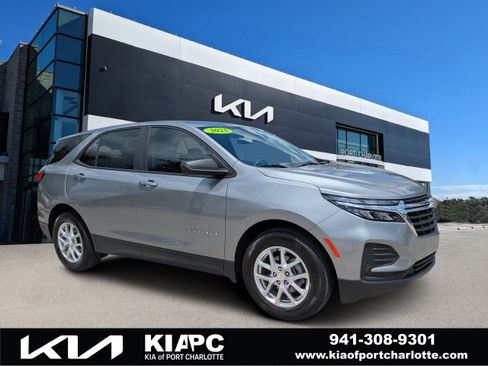 Used 2023 Chevrolet Equinox LS w/ LS Convenience Package FWD image 1