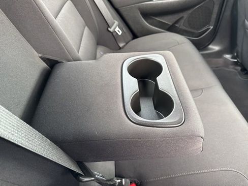 Used 2020 Chevrolet Malibu LT image 23