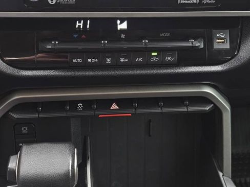 Used 2022 Toyota Tundra SR5 image 15