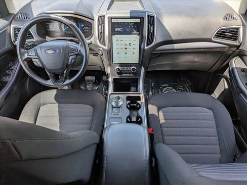 Used 2024 Ford Edge SE AWD/4WD image 16