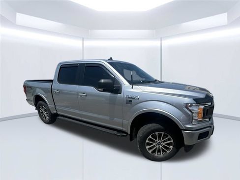 Used 2020 Ford F150 XLT w/ Equipment Group 302A Luxury AWD/4WD image 2