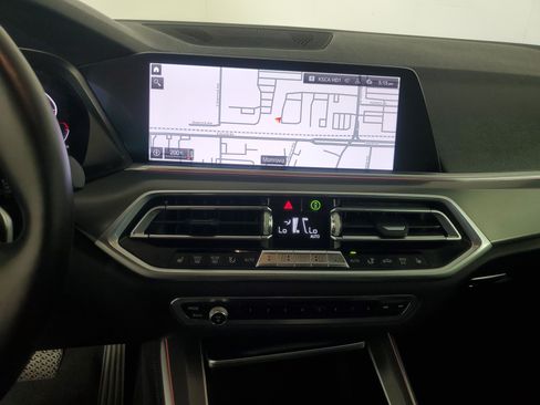 Used 2019 BMW X5 xDrive40i AWD/4WD image 16