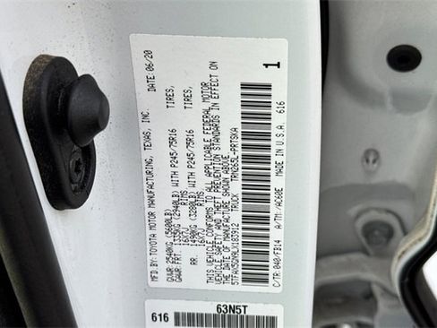 Used 2020 Toyota Tacoma SR image 54