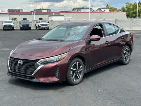 Used 2025 Nissan Sentra SV FWD image 7