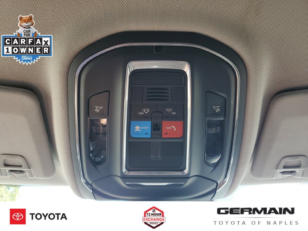 Used 2024 Jeep Grand Cherokee Laredo RWD image 34