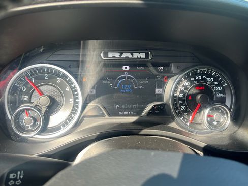 Used 2022 RAM 1500 Laramie w/ Laramie Southwest Edition AWD/4WD image 10