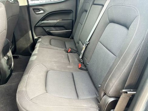 Used 2019 Chevrolet Colorado LT w/ LT Convenience Package image 22