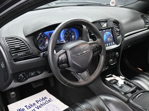 Used 2023 Chrysler 300 S image 18