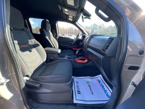 Used 2022 Nissan Frontier Pro-X image 26