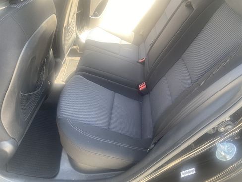 Used 2014 Hyundai Elantra GT FWD image 14